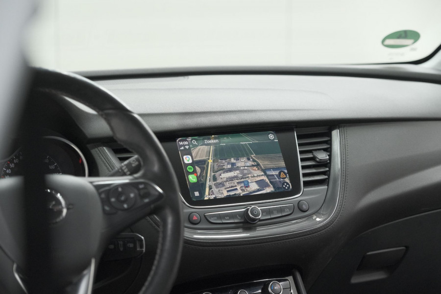 Opel Grandland X Turbo 130 EAT8 Innovation | Trekhaak | Dodehoekdetectie | Apple Carplay | Pack Winter