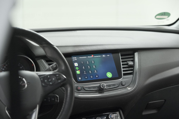Opel Grandland X Turbo 130 EAT8 Innovation | Trekhaak | Dodehoekdetectie | Apple Carplay | Pack Winter