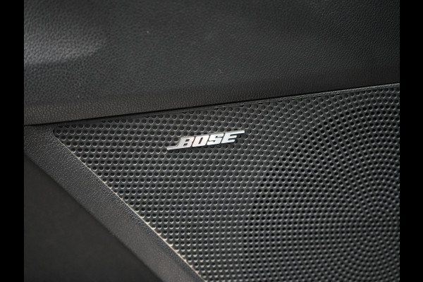 Kia Sorento 1.6 T-GDI 4WD ExecutiveLine PHEV 265pk Dealer O.H. | Trekhaak Afn. | Panodak | Adaptive Cruise | Head Up | Luxe Lederen Comfortstoelen Memory & Ventilatie | 360 Camera | Bose Sound | Stoelen & Stuur Verwarmd | Blis | Keyless | Plug In Hybrid