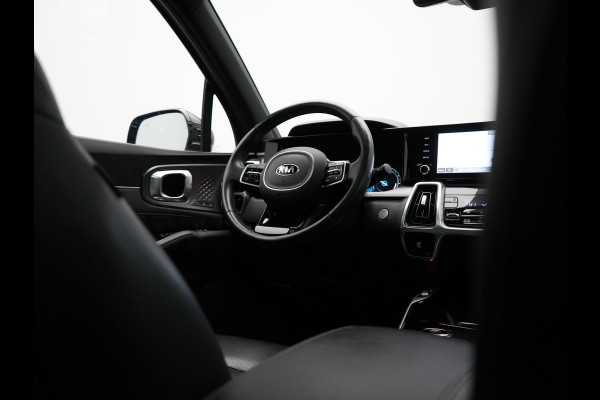 Kia Sorento 1.6 T-GDI 4WD ExecutiveLine PHEV 265pk Dealer O.H. | Trekhaak Afn. | Panodak | Adaptive Cruise | Head Up | Luxe Lederen Comfortstoelen Memory & Ventilatie | 360 Camera | Bose Sound | Stoelen & Stuur Verwarmd | Blis | Keyless | Plug In Hybrid