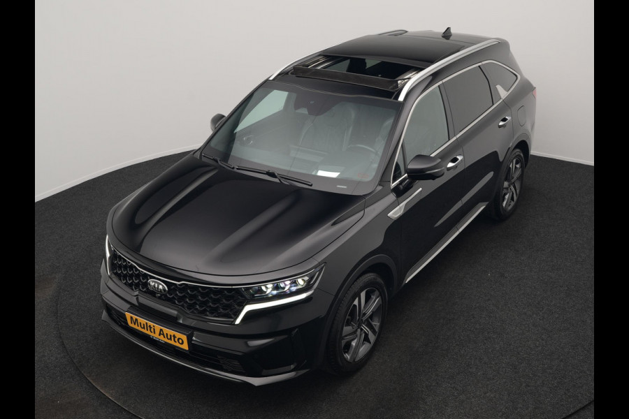 Kia Sorento 1.6 T-GDI 4WD ExecutiveLine PHEV 265pk Dealer O.H. | Trekhaak Afn. | Panodak | Adaptive Cruise | Head Up | Luxe Lederen Comfortstoelen Memory & Ventilatie | 360 Camera | Bose Sound | Stoelen & Stuur Verwarmd | Blis | Keyless | Plug In Hybrid