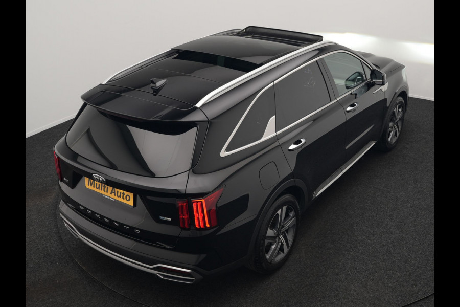 Kia Sorento 1.6 T-GDI 4WD ExecutiveLine PHEV 265pk Dealer O.H. | Trekhaak Afn. | Panodak | Adaptive Cruise | Head Up | Luxe Lederen Comfortstoelen Memory & Ventilatie | 360 Camera | Bose Sound | Stoelen & Stuur Verwarmd | Blis | Keyless | Plug In Hybrid