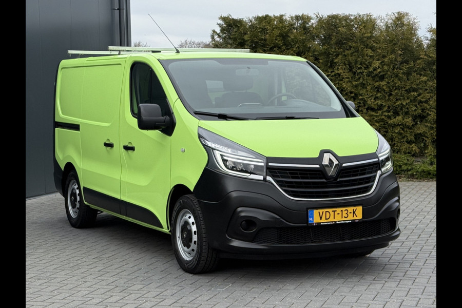 Renault Trafic 1.6 dCi / L1H1 / 1e EIG. / INRICHTING / TREKHAAK / AIRCO / CRUISE / LED / NAVI / 3-ZITS