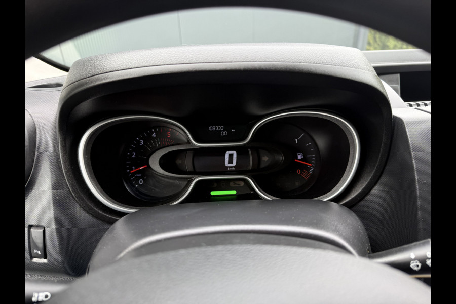 Renault Trafic 1.6 dCi / L1H1 / 1e EIG. / INRICHTING / TREKHAAK / AIRCO / CRUISE / LED / NAVI / 3-ZITS