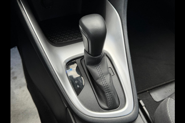 Toyota Yaris 1.5 Hybrid Dynamic | Lichtmetalen velgen, LED, Keyless, Startknop, Licht + Regensensor, Apple CarPlay/Android Auto