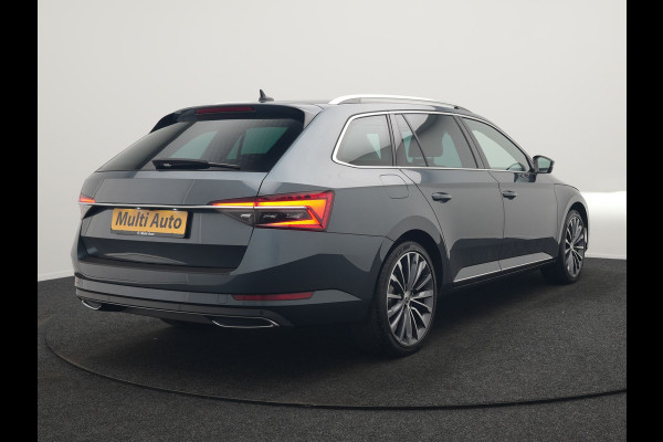 Škoda Superb Combi 1.4 TSI iV Laurin & Klement PHEV 218pk Dealer O.H. | Adaptive Cruise | 360 Camera | Canton Audio | Lederen Comfortstoelen Memory & Massage & Ventilatie | Sfeerverlichting | Stoelen & Stuur Verwarmd | Apple Carplay | Blis | Keyless | Plug In Hybrid |