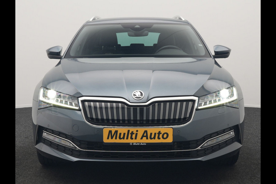 Škoda Superb Combi 1.4 TSI iV Laurin & Klement PHEV 218pk Dealer O.H. | Adaptive Cruise | 360 Camera | Canton Audio | Lederen Comfortstoelen Memory & Massage & Ventilatie | Sfeerverlichting | Stoelen & Stuur Verwarmd | Apple Carplay | Blis | Keyless | Plug In Hybrid |