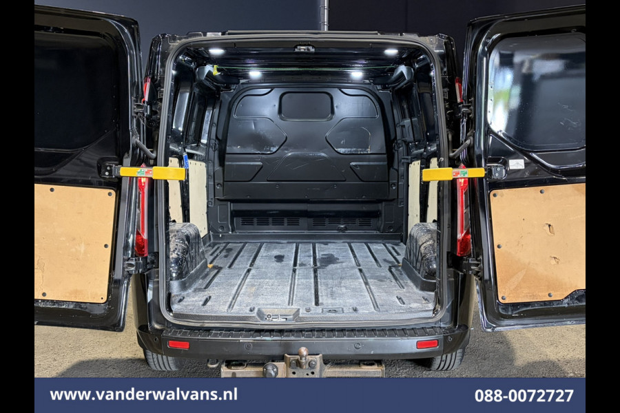 Ford Transit Custom 2.0 TDCI 130pk L1H1 Euro6 Airco | LED | 2500kg Trekhaak | Cruisecontrol | Verwarmde voorruit Parkeersensoren, Bijrijdersbank