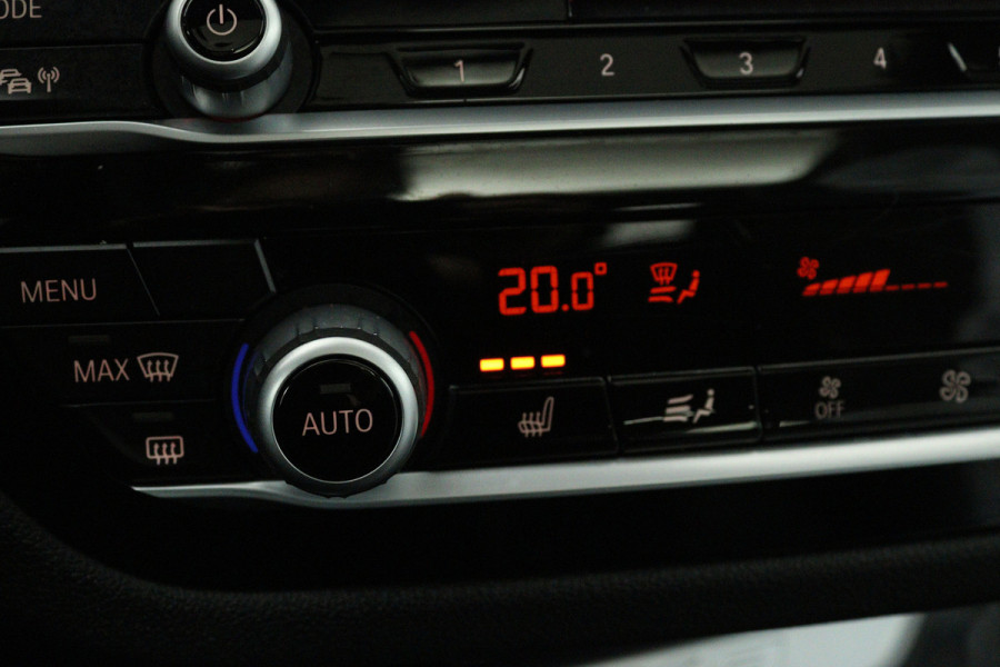 BMW X3 XDrive20i High Executive (PANORAMADAK, DIGITALE COCKPIT, STOELVERWARMING, NAVIGATIE)