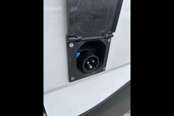 Iveco Daily 35S16V 2.3 352L 160PK automaat Koelwagen Kerstner