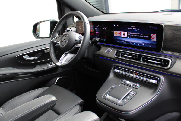 Mercedes-Benz V-Klasse 250d / DC / AMG / Panorama / 2x Elec Schuifd / 360 Cam / Burmester / Vol Opties / NIEUWSTAAT