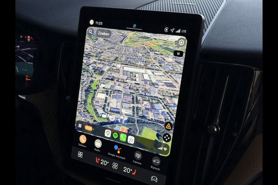 Volvo XC60 2.0 T6 AWD ULTRA DARK NIEUWE AUTO ELEK.TREKHAAK HARMAN KARDON HEADUP 360.CAM LEER SCHUIFDAK PHEV Plug in Hybrid ✅ Top Auto's Wijchen ,  Altijd een Ruim aanbod van Volvo's i  BUSINESS / CORE / BRIGHT / DARK / ULTRA DARK / PLUS DARK / BLACK EDITION  / ESSENTIAL / T6 / T8 ✅