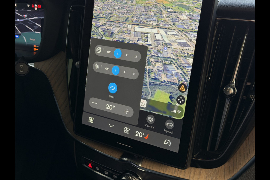 Volvo XC60 2.0 T6 AWD ULTRA DARK NIEUWE AUTO ELEK.TREKHAAK HARMAN KARDON HEADUP 360.CAM LEER SCHUIFDAK PHEV Plug in Hybrid ✅ Top Auto's Wijchen ,  Altijd een Ruim aanbod van Volvo's i  BUSINESS / CORE / BRIGHT / DARK / ULTRA DARK / PLUS DARK / BLACK EDITION  / ESSENTIAL / T6 / T8 ✅