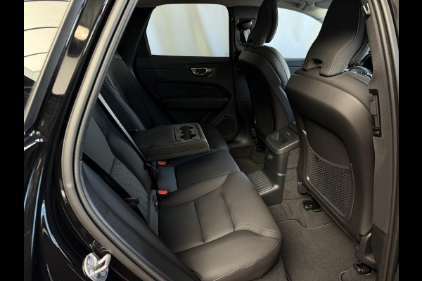 Volvo XC60 2.0 T6 AWD ULTRA DARK NIEUWE AUTO ELEK.TREKHAAK HARMAN KARDON HEADUP 360.CAM LEER SCHUIFDAK PHEV Plug in Hybrid ✅ Top Auto's Wijchen ,  Altijd een Ruim aanbod van Volvo's i  BUSINESS / CORE / BRIGHT / DARK / ULTRA DARK / PLUS DARK / BLACK EDITION  / ESSENTIAL / T6 / T8 ✅