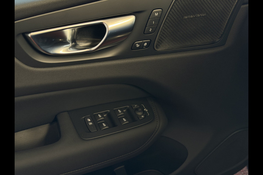 Volvo XC60 2.0 T6 AWD ULTRA DARK NIEUWE AUTO ELEK.TREKHAAK HARMAN KARDON HEADUP 360.CAM LEER SCHUIFDAK PHEV Plug in Hybrid ✅ Top Auto's Wijchen ,  Altijd een Ruim aanbod van Volvo's i  BUSINESS / CORE / BRIGHT / DARK / ULTRA DARK / PLUS DARK / BLACK EDITION  / ESSENTIAL / T6 / T8 ✅