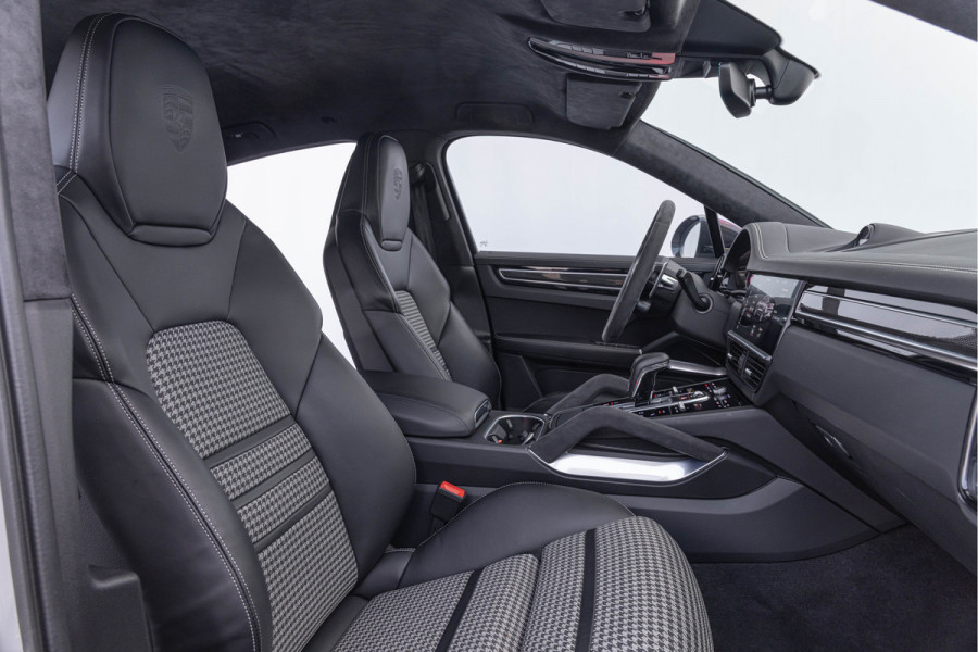 Porsche Cayenne Coupé 4.0 Turbo S E-Hybrid Keramisch PPF Innodrive Lightweight Pack