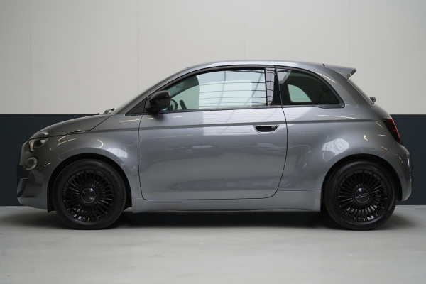 Fiat 500 Icon 42 kWh | Navigatie | Cruise control | Climate control | Lm velgen