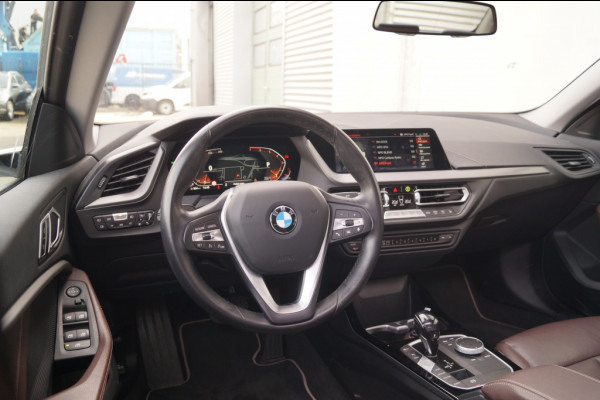BMW 2 Serie Gran Coupé 218i Automaat Executive Luxury -LEER-PANO-ECC-PDC-