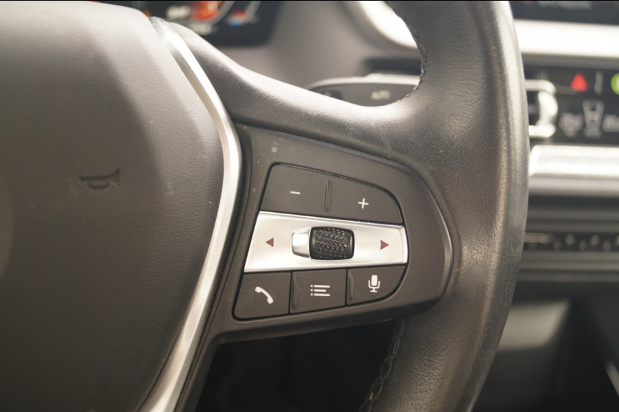 BMW 2 Serie Gran Coupé 218i Automaat Executive Luxury -LEER-PANO-ECC-PDC-