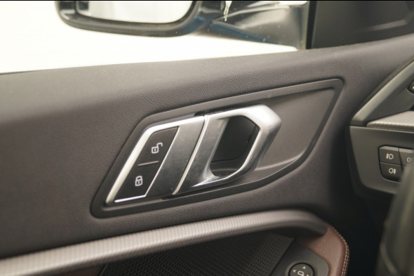 BMW 2 Serie Gran Coupé 218i Automaat Executive Luxury -LEER-PANO-ECC-PDC-