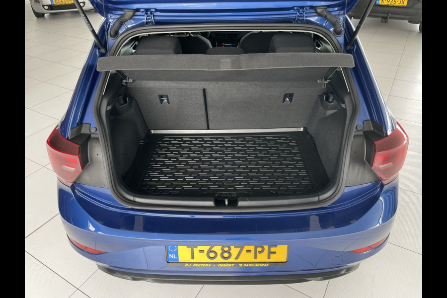 Volkswagen Polo 1.0 TSI Life Business Achteruitrijcamera - Apple carplay - Airco - Cruise control - Parkeersensoren - Bluetooth - Led verlichting - Navigatie - Radio - Licht metalen velgen 15 inch - Stoelverwarming - Start/stop systeem - Stuur leder - Stuur multifunctioneel