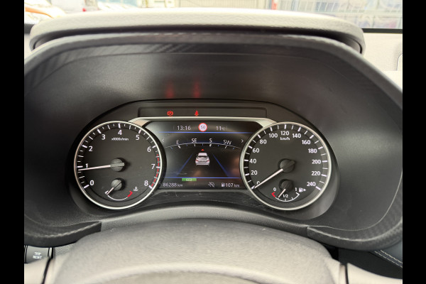 Nissan Juke 115pk Enigma (Camera - Stoel-/- voorruitverwarming - LED - Keyless Entry - 19"- Automatische Airco - Navigatie)