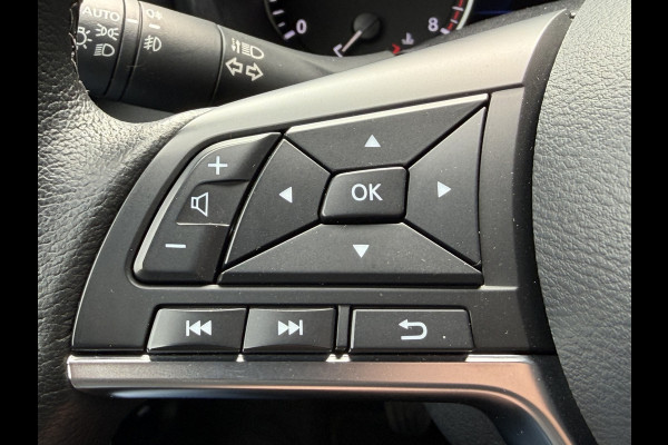 Nissan Juke 115pk Enigma (Camera - Stoel-/- voorruitverwarming - LED - Keyless Entry - 19"- Automatische Airco - Navigatie)