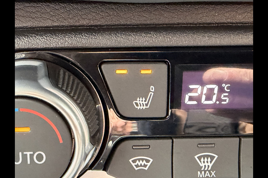 Nissan Juke 115pk Enigma (Camera - Stoel-/- voorruitverwarming - LED - Keyless Entry - 19"- Automatische Airco - Navigatie)