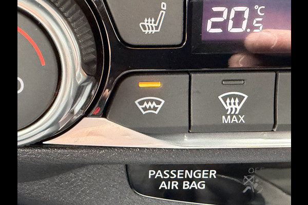 Nissan Juke 115pk Enigma (Camera - Stoel-/- voorruitverwarming - LED - Keyless Entry - 19"- Automatische Airco - Navigatie)