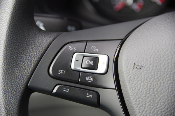 Volkswagen Crafter 35 2.0 TDI L3H3 140PK AUT. LED, TREKHAAK, BETIMMERING, STOELVERWARMING, GEVEERDE ERGO COMFORT STOEL, CAMERA, NAVI, CRUISE, AIRCO