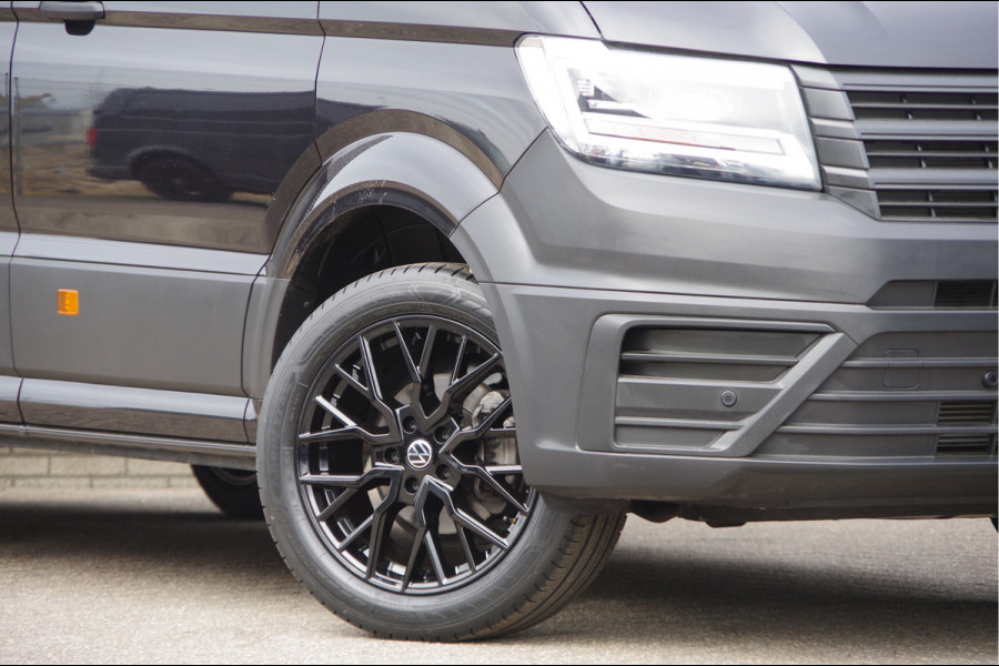 Volkswagen Crafter 35 2.0 TDI L3H3 140PK AUT. LED, TREKHAAK, BETIMMERING, STOELVERWARMING, GEVEERDE ERGO COMFORT STOEL, CAMERA, NAVI, CRUISE, AIRCO