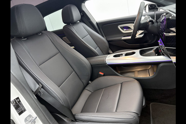 Mercedes-Benz CLA-Klasse Shooting Brake 250+ Business Solution Luxury 85 kWh | Winterpakket | Nightpakket | Memorypakket | Smartphone integratie | PARKTRONIC | Sfeerverlichting |