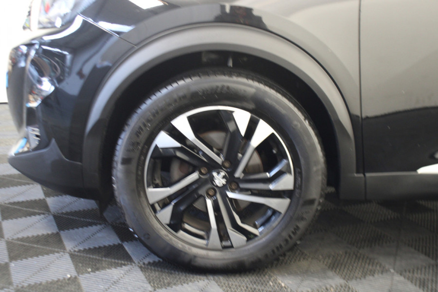 Peugeot 2008 1.2 PureTech Blue Lease Allure |Camera|Trekhaak|Navi|