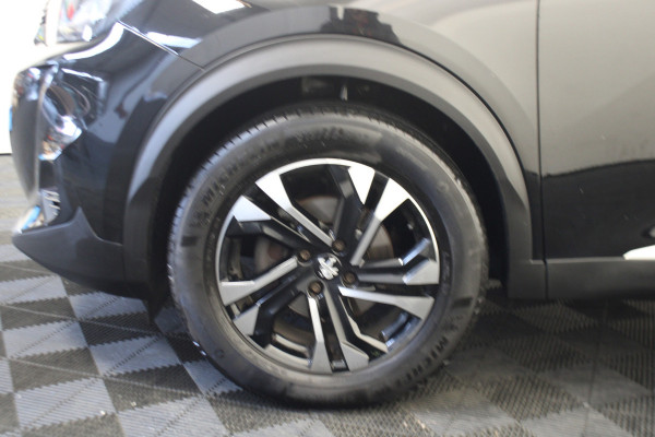 Peugeot 2008 1.2 PureTech Blue Lease Allure |Camera|Trekhaak|Navi|