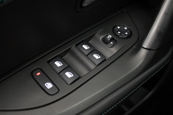 Peugeot 2008 1.2 PureTech Blue Lease Allure |Camera|Trekhaak|Navi|