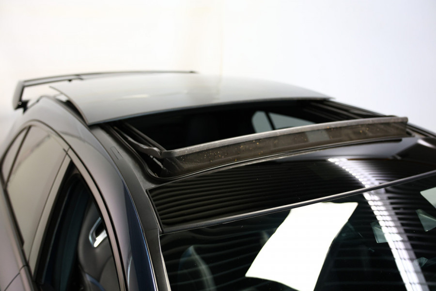 Mercedes-Benz A-Klasse AMG 35 4MATIC Premium OP DUITS KENT ! BURMESTER PANO KUIPST ''19