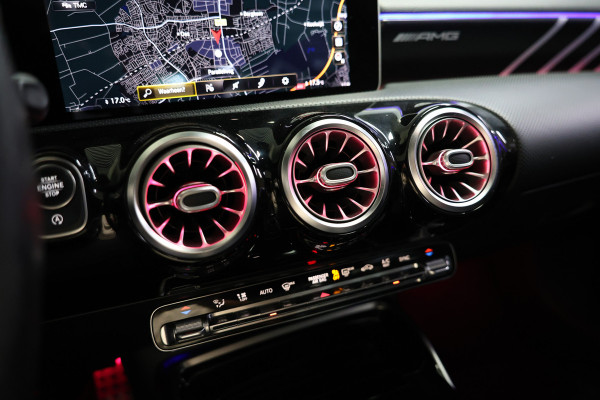 Mercedes-Benz A-Klasse AMG 35 4MATIC Premium OP DUITS KENT ! BURMESTER PANO KUIPST ''19