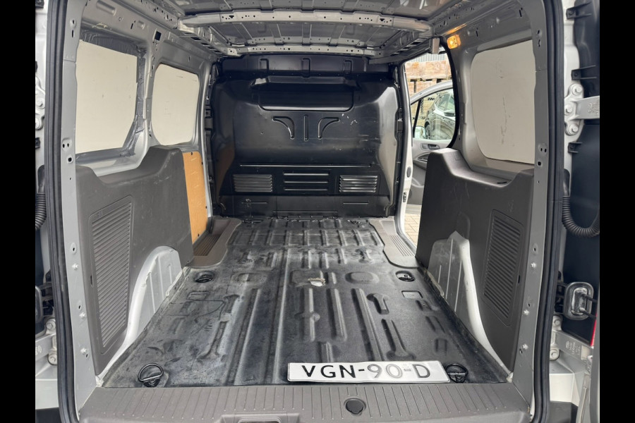 Ford Transit Connect 1.5 EcoBlue 100pk L2 Trend | Navi | Camera | Trekhaak | CarPlay | PDC | Metallic | Airco | Verw. Voorruit