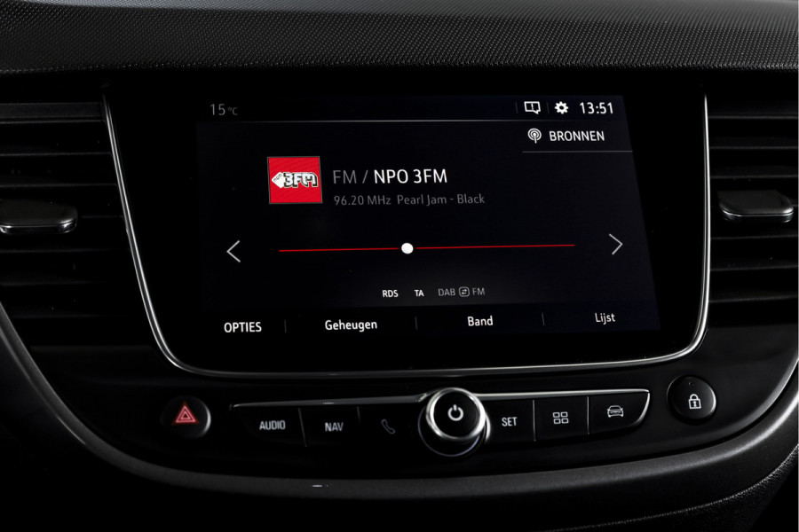 Opel Crossland X 1.2 Turbo 130 PK Innovation Org. NL. | Cruise | PDC | NAV + App. Connect | Trekhaak | LM 16" |