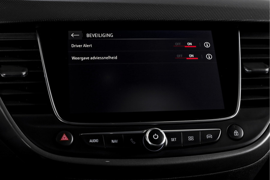 Opel Crossland X 1.2 Turbo 130 PK Innovation Org. NL. | Cruise | PDC | NAV + App. Connect | Trekhaak | LM 16" |