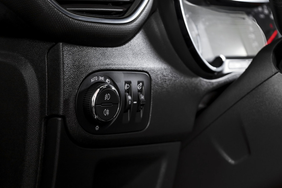 Opel Crossland X 1.2 Turbo 130 PK Innovation Org. NL. | Cruise | PDC | NAV + App. Connect | Trekhaak | LM 16" |