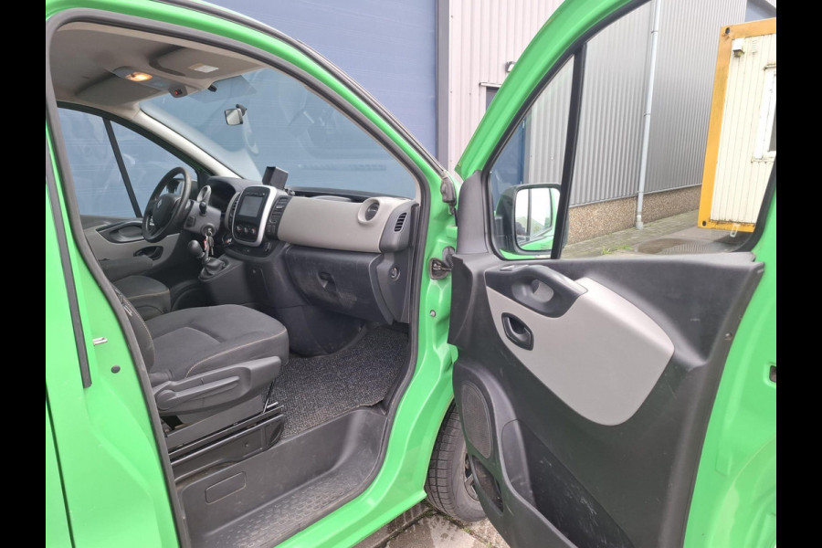 Renault Trafic 1.6 dCi T29 L2H1 Comfort Energy AIRCO / CRUISE CONTROLE / NAVI / TREKHAAK / EURO 6 / CAMERA