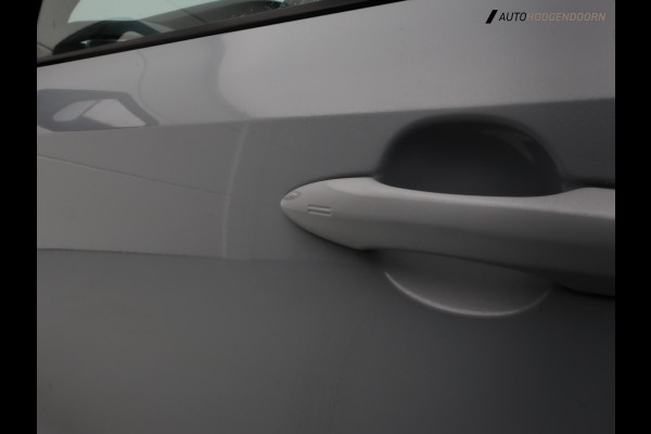 Toyota Corolla Touring Sports 2.0 Hybrid Business Plus Sport (KEYLESS,STOELVERWARMING,CAMERA,ADAPTIVE CRUISE,LED,PREMIUM KLEUR)