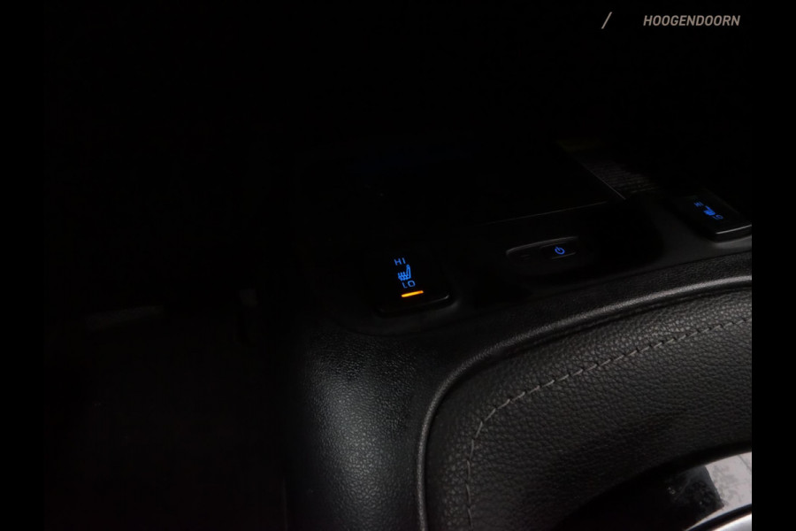 Toyota Corolla Touring Sports 2.0 Hybrid Business Plus Sport (KEYLESS,STOELVERWARMING,CAMERA,ADAPTIVE CRUISE,LED,PREMIUM KLEUR)