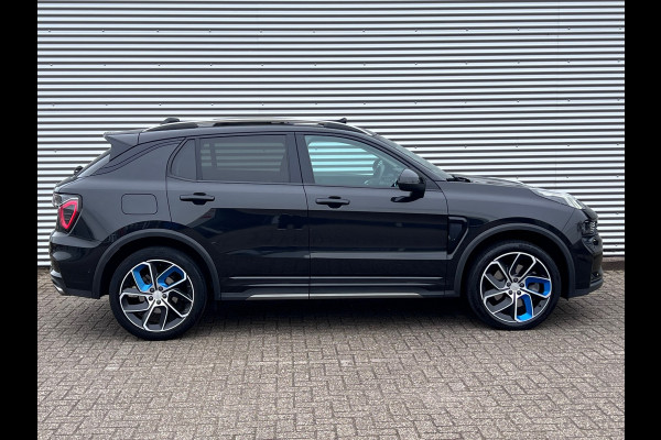 Lynk & Co 01 1.5 BLACK | PANO | NAVI | CAMERA | CARPLAY | INRUIL MOGELIJK
