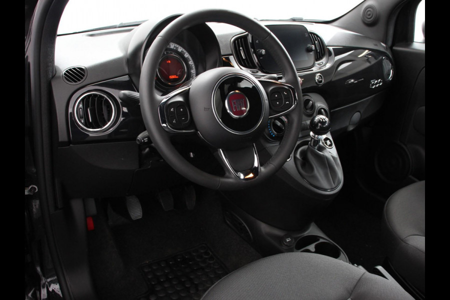 Fiat 500 1.0 Hybrid Vita Comfort | Climate Control | Dab | Digitale Cockpit | Parkeer sensoren | Radio