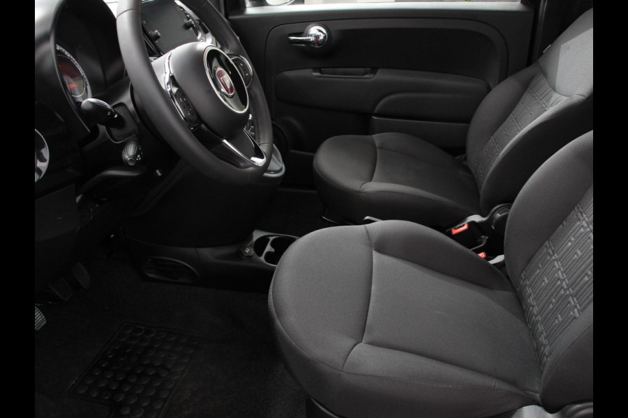 Fiat 500 1.0 Hybrid Vita Comfort | Climate Control | Dab | Digitale Cockpit | Parkeer sensoren | Radio