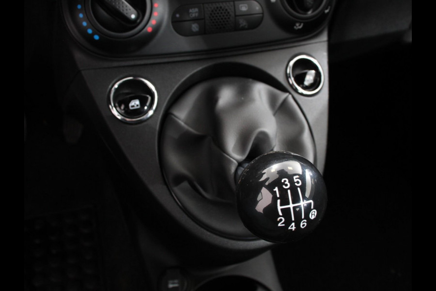 Fiat 500 1.0 Hybrid Vita Comfort | Climate Control | Dab | Digitale Cockpit | Parkeer sensoren | Radio