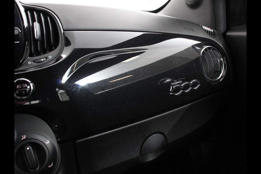 Fiat 500 1.0 Hybrid Vita Comfort | Climate Control | Dab | Digitale Cockpit | Parkeer sensoren | Radio