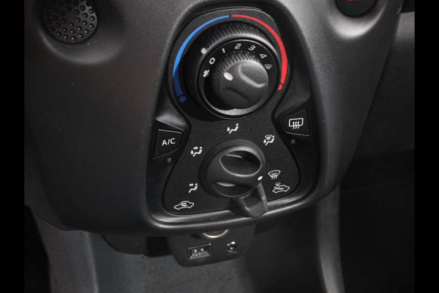 Toyota Aygo 1.0 VVT-i x-fun | Airco | Bluetooth | Led | Electrisch pakket | 5 deurs